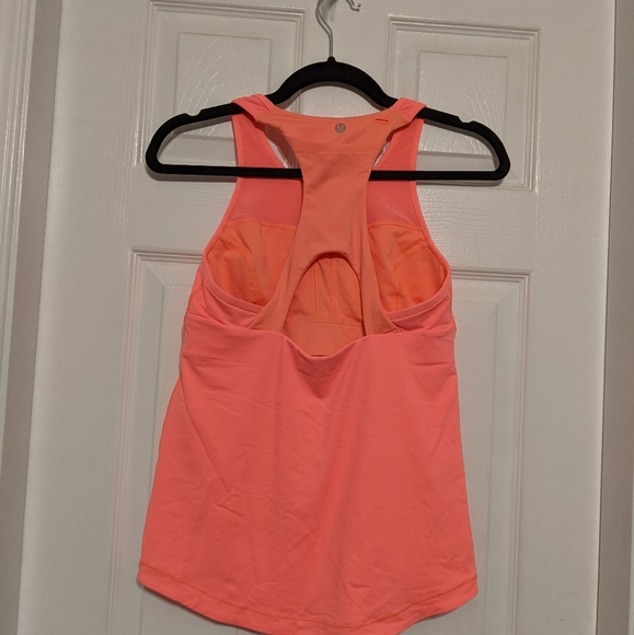Lululemon Final lap Tank - Picture 3 of 4